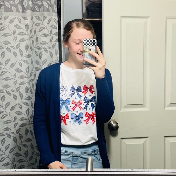 Meet your Posher, Abby - Picture 8 of 16